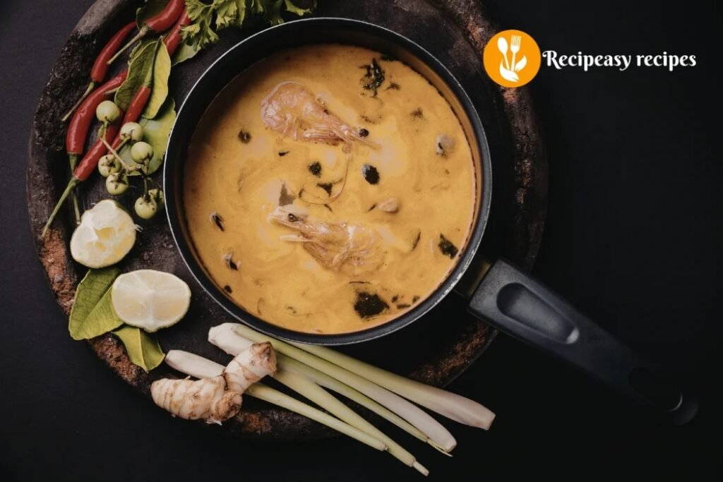 why this Creamy Garlic Chicken Recipe with Sour Cream works